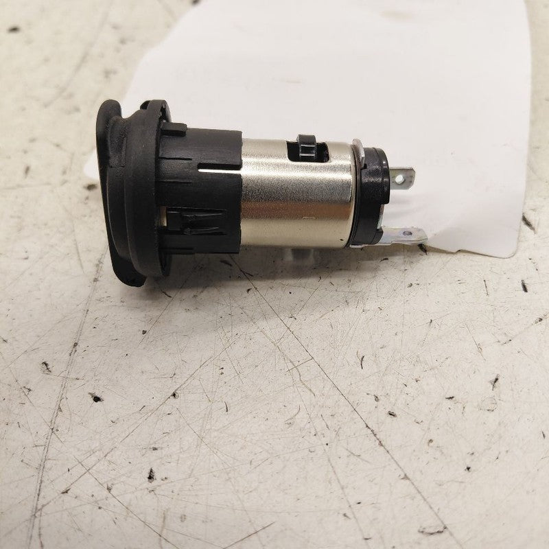 Kia Sorento 12V Power Port Socket  2018 2017 2016