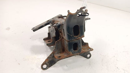 Toyota Prius Left Engine Motor Mount    2012 2013 2014 2015 OEM