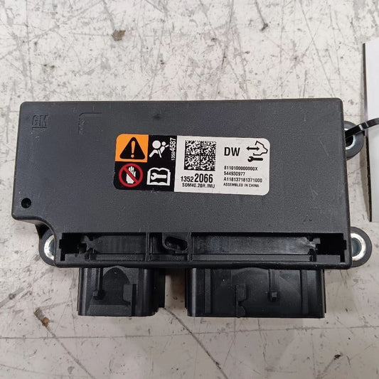 Control Module Fits 18-23 ENCLAVE OEM