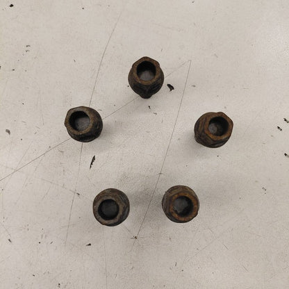 Fiat 500 X Model   Lug Nut Set  2016 2017