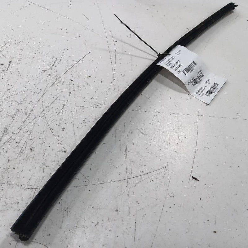 Hyundai Accent Right Front Weather Strip Interior 2014 2015 2016 2016 2017
