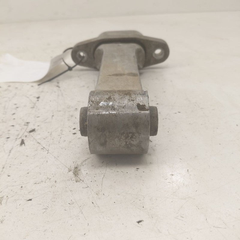 Hyundai Santa Fe Engine Motor Mount Rear Back  2.0 2019 2020