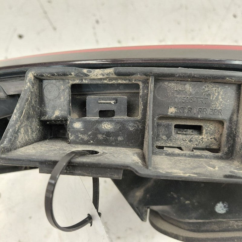 Passenger Right Tail Light Brake Lamp Quarter Panel Mounted 17-19 Hond