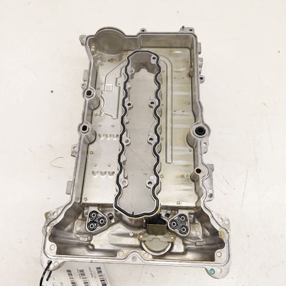 Chevy Volt Engine Cylinder Head Valve Cover  1.5 2019 2018 2017 2016 O