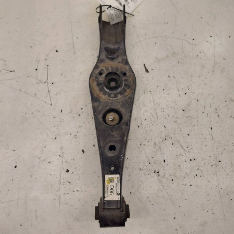 Left Rear Lower Control Arm Lateral Locating Arm Fits 17-22 Kia Sporta