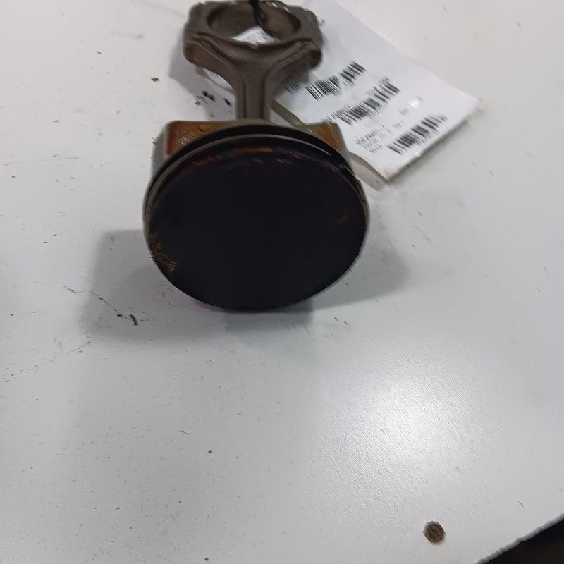 Jeep Cherokee Single Piston With Connecting Rod   3.2 2015 2016 2017