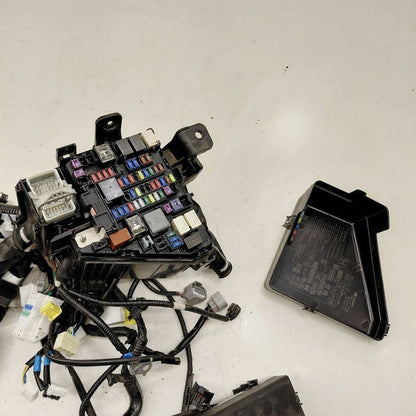 Engine Fuse Box With Harness Fits 23 XV Subaru Crosstrek