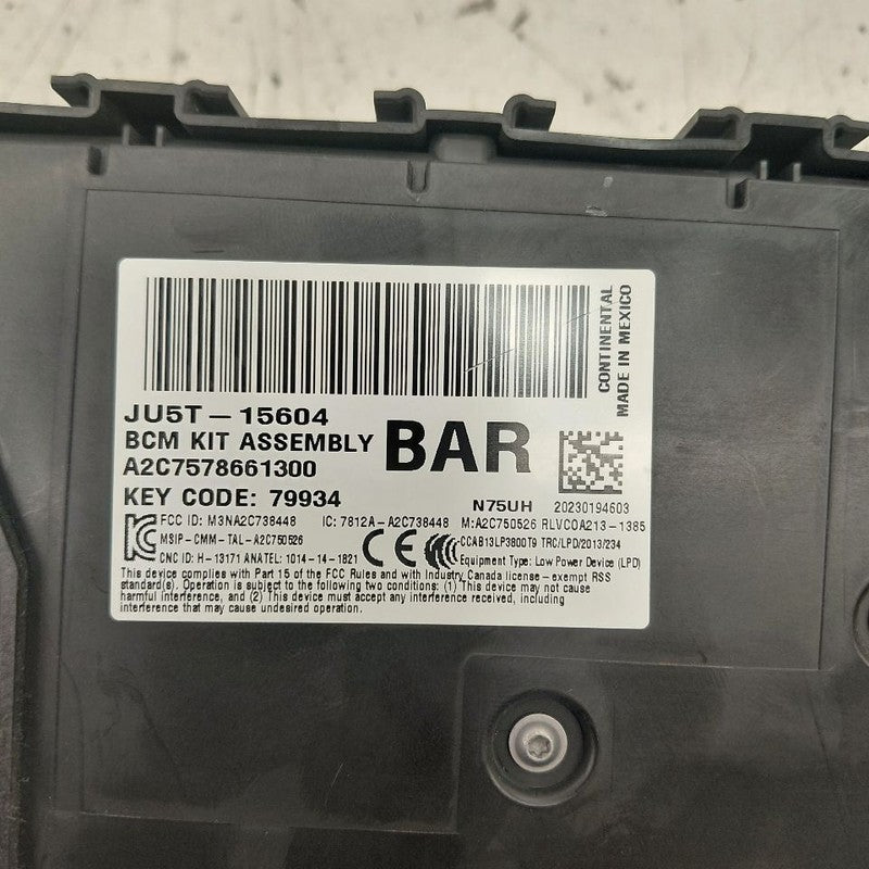 Ford Edge Cabin Fuse Box Interior Inner Under Dash  2019 2020 2021 202