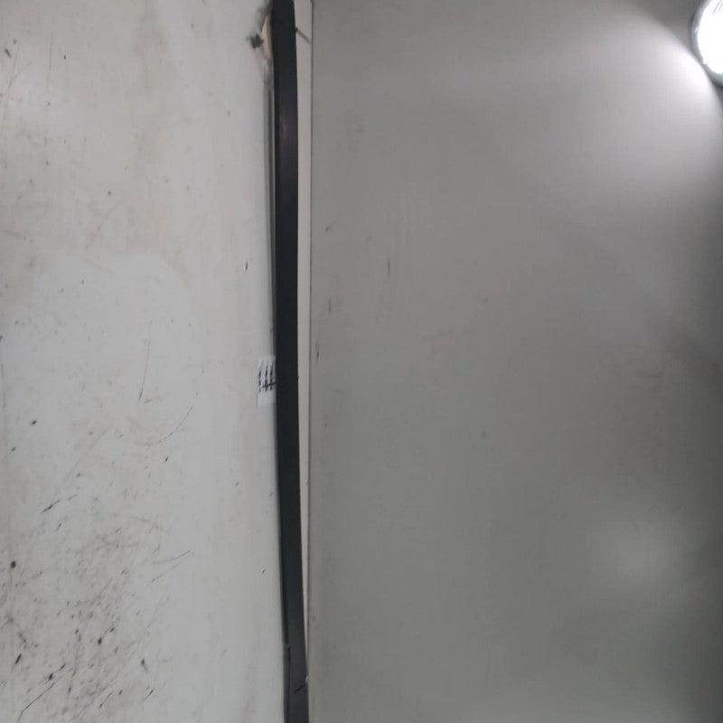 Nissan Kicks Passenger Right Roof Rail  2021 2022 2023 2024