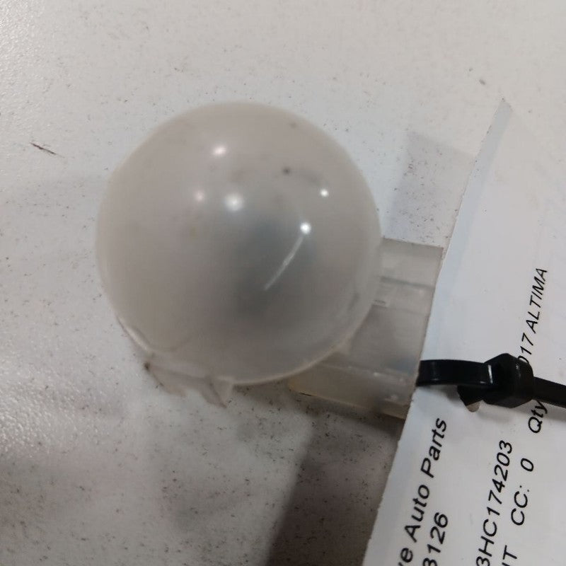 Nissan Altima Dome Light Roof Lamp  2017 2016 OEM