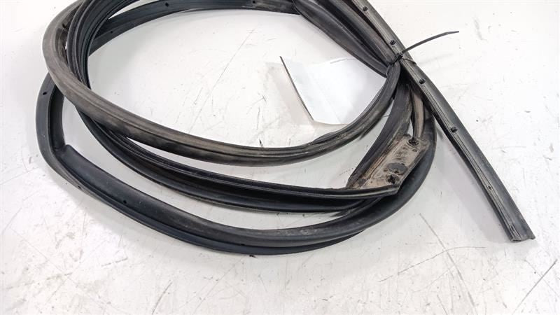 Hyundai Sonata On Door Seal Rubber Right Passenger Rear Back 2018 2019