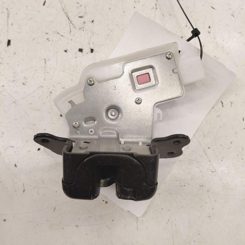 Honda HR-V Trunk Latch  2026 2025 2024 2023