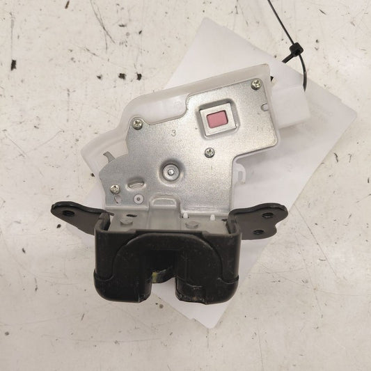 Honda HR-V Trunk Latch  2026 2025 2024 2023
