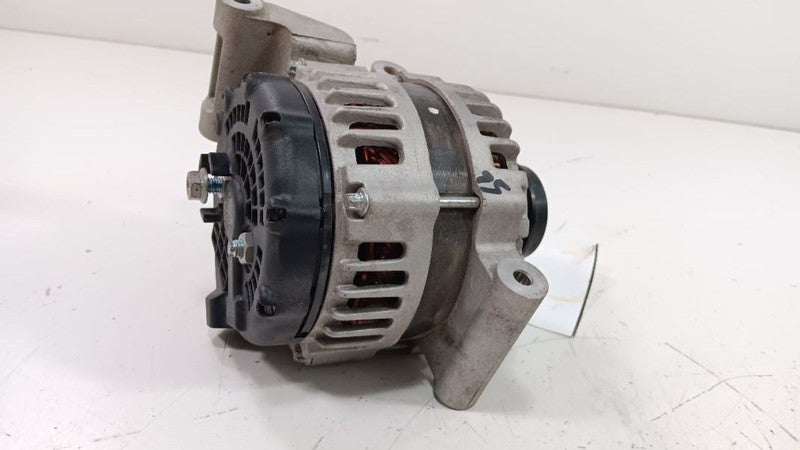 Alternator VIN M 8th Digit Opt LE2 Fits 17-19 Buick Encore OEM