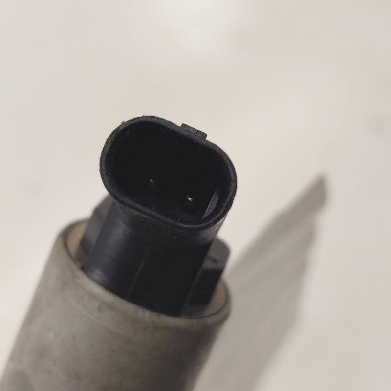 Chevy Volt Variable Timing Gear Oil Control Valve Solenoid Cylinder He