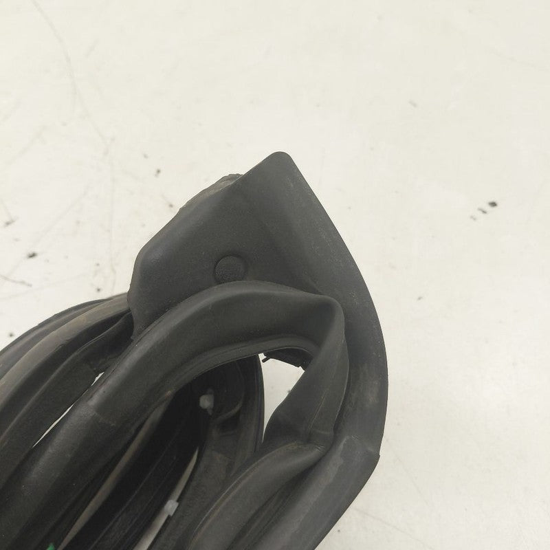 Nissan Versa Note On Door Seal Rubber Left Driver Front  2019 2018 201