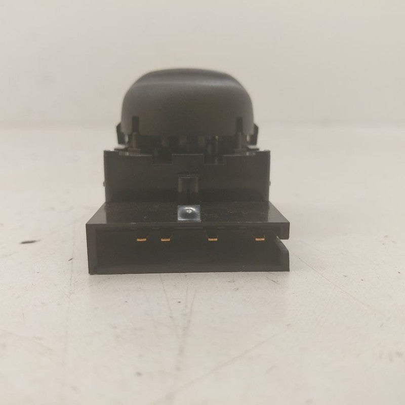 Buick Encore GX Driver Left Front Seat Lumbar Switch  2022 2023 2024 2