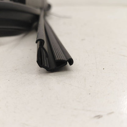 Mitsubishi Mirage Door Glass Window Seal Rubber Right Passenger Front 