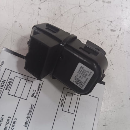 Chevy Trailblazer Power Window Switch Right Passenger Rear  2021 2022 