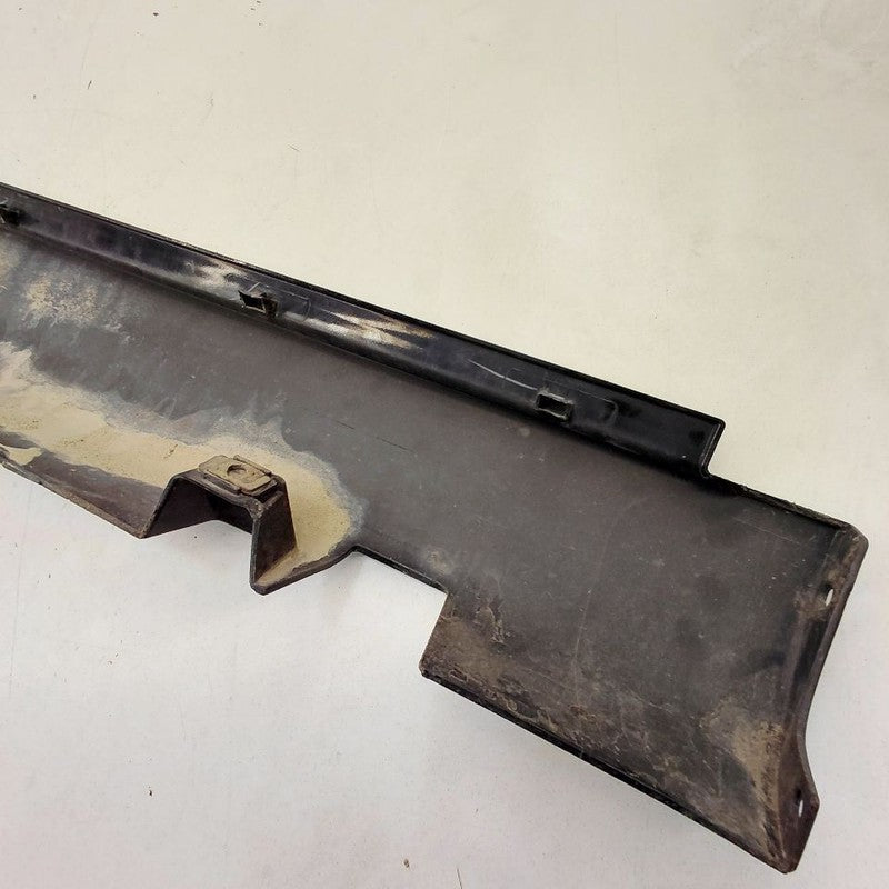 Chrysler 300 Rocker Panel Trim Cover Molding Skirt Right Passenger Sid