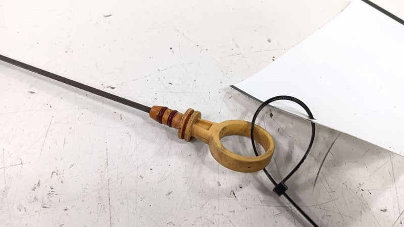 Chevrolet Equinox Engine Oil Dipstick 2018 2019