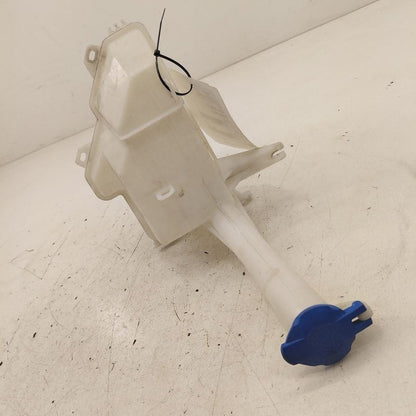 Windshield Washer Fluid Reservoir With Level Sensor 13-17 Hyundai Velo