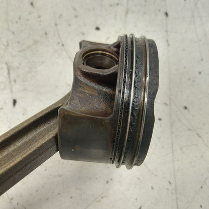 Volvo S60 Single Piston With Connecting Rod   2.0 2018 2017 2016