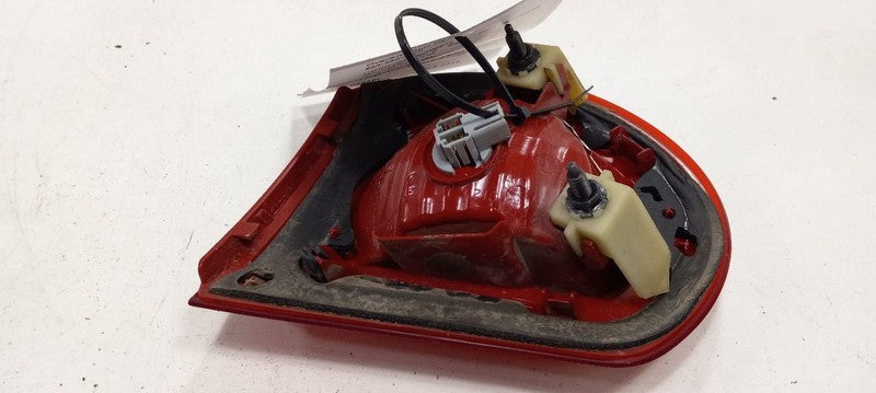 25952322 Driver Left Tail Light Lid Mounted Fits 09-12 TRAVERSE