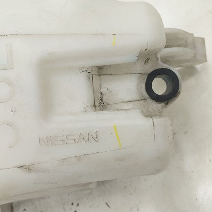 Windshield Washer Fluid Reservoir Hatchback Note Fits 14-19 Nissan Ver