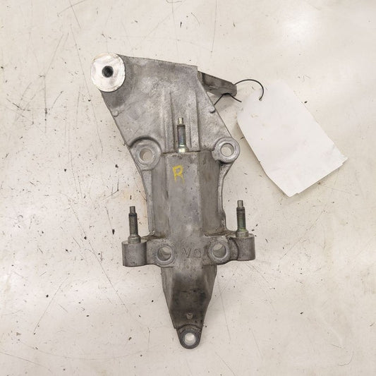 Nissan Murano Passenger Right Engine Bracket  2020 2021 2022 2023