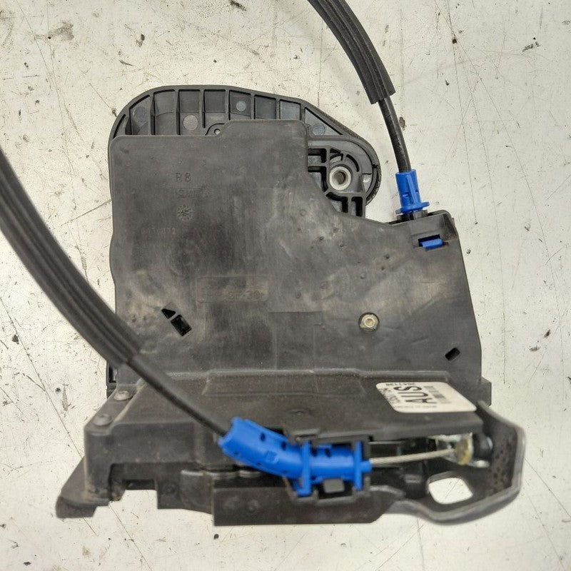 Chevy Volt Door Latch Lock Right Passenger Front  2016 2017 2018 2019