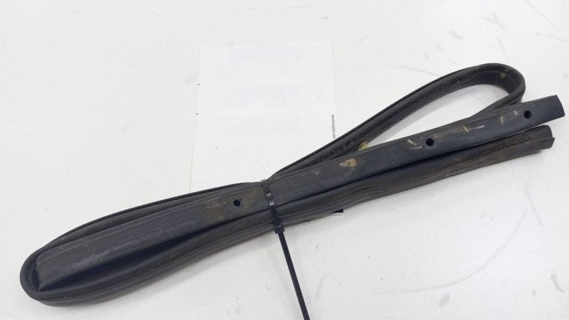 Nissan Sentra Cowl Vent Panel Hood Rubber Seal 2006 2005 2004 2003 2002