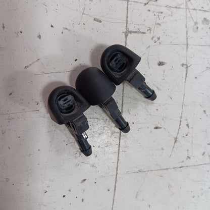 Legacy Outback Windshield Wiper Washer Fluid Hood Sprayer Nozzles  201