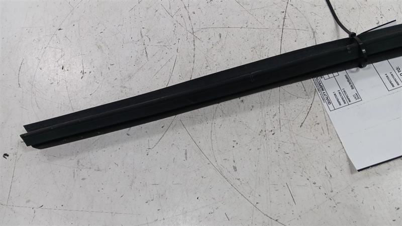 Hyundai Sonata Left Front Weather Strip Interior 2011 2012 2013 2014