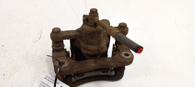 582102K500 Left Brake Caliper Rear Fits 10-13 Kia Soul 