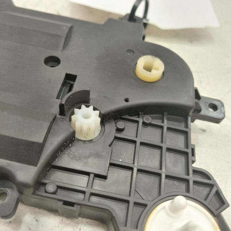 Toyota Prius Flap Door Motor Heater AC Door Actuator  2022 2021 2020