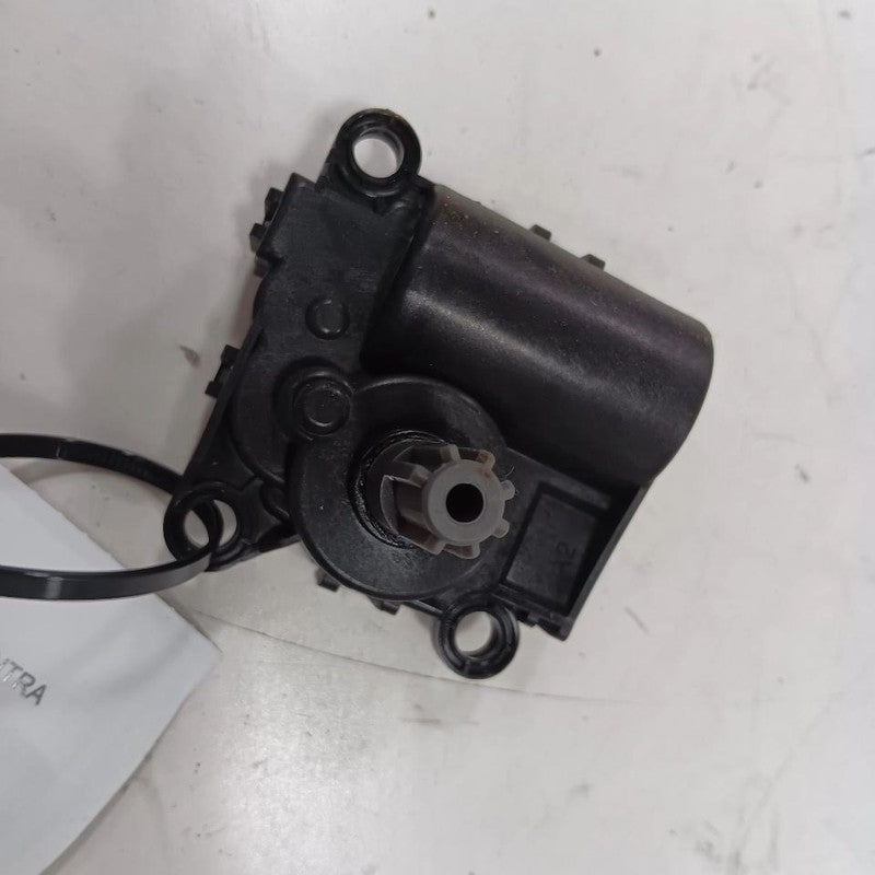 Hyundai Elantra Flap Door Motor Heater AC Door Actuator  2017 2016 201