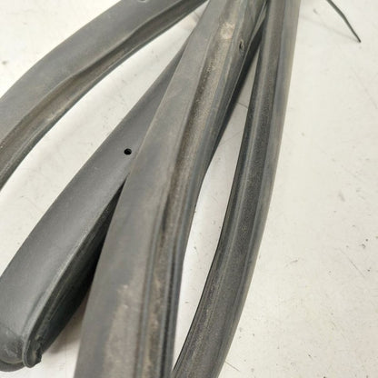 Kia Optima On Door Seal Rubber Right Passenger Rear Back  2018 2017 20