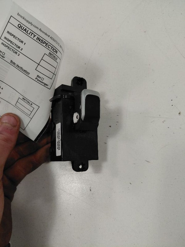 Kia Soul Window Switch Power Left Driver Rear  2017 2018 2019 OEM