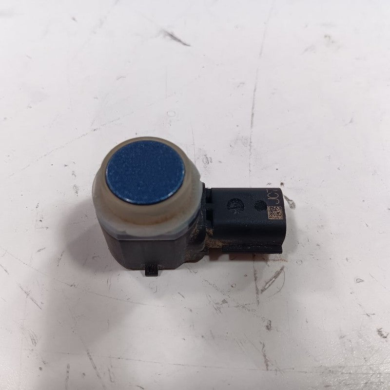 Ford Taurus Back up Sensor FT - Blue Diamond Metallic 2019 2018 2017 2