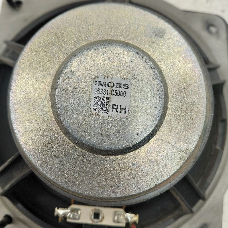 Kia Sorento Speaker Right Passenger Rear  2018 2017 2016