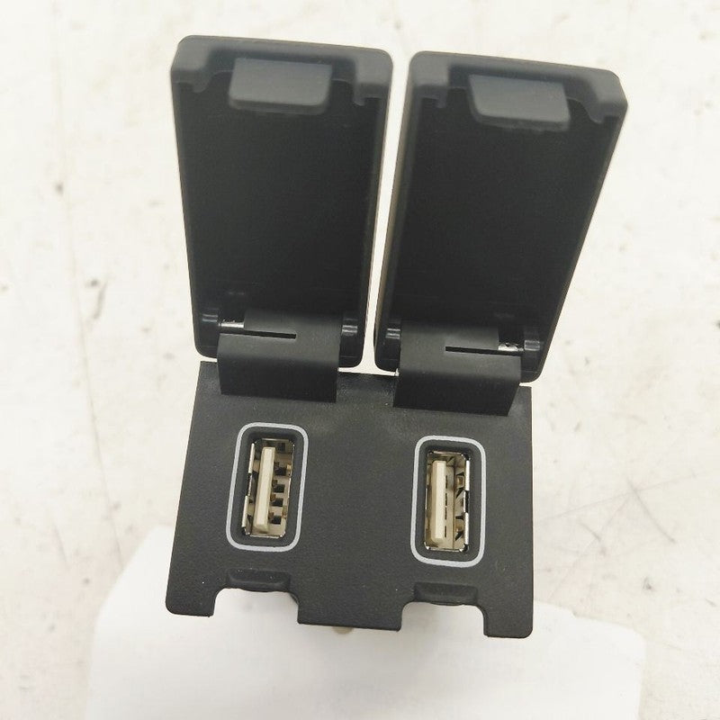 Honda CR-V USB Plug In Hub Port  2017 2018 2019