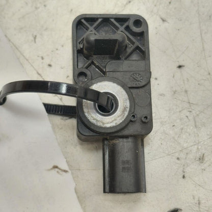 Cadillac CT6 Contact Sensor  2018 2017 2016