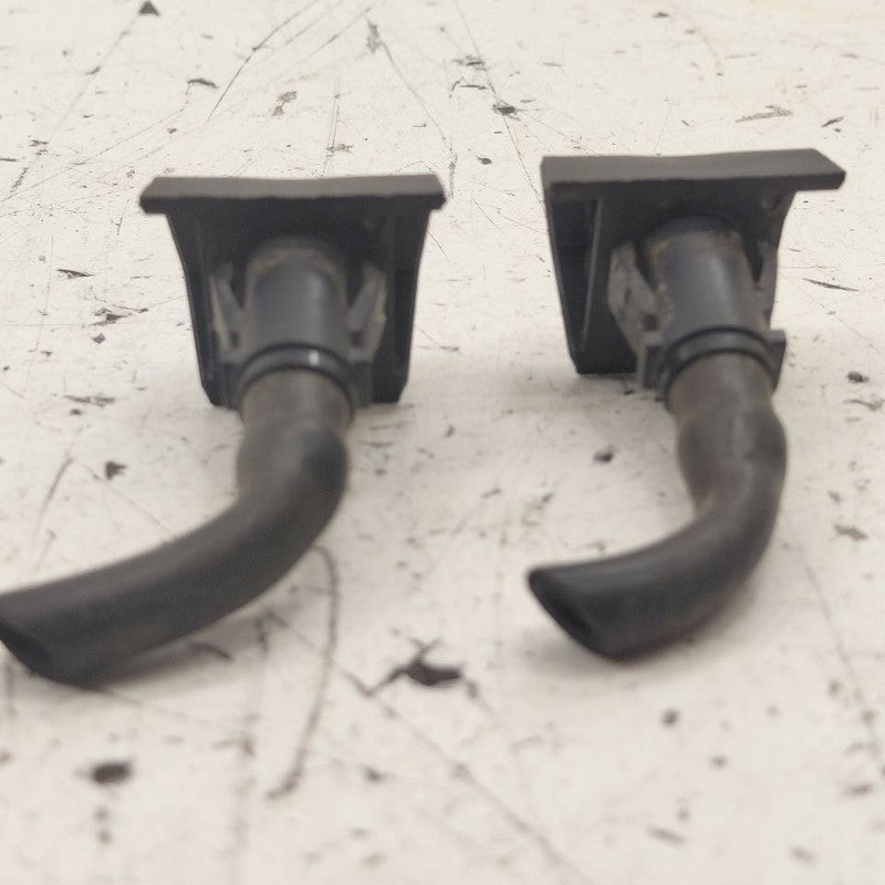 Nissan Versa Note Windshield Wiper Washer Fluid Hood Sprayer Nozzles  