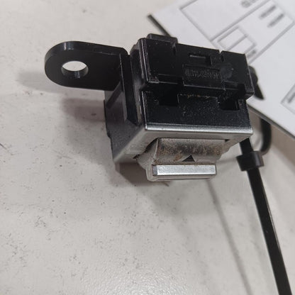 Toyota Yaris Ride Control Switch {D09V66YK0} 2020 2019 2018 2017 2016