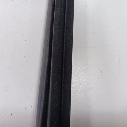 Hyundai Elantra Right Front Weather Strip Interior  2017 2016 2015 2014 2013