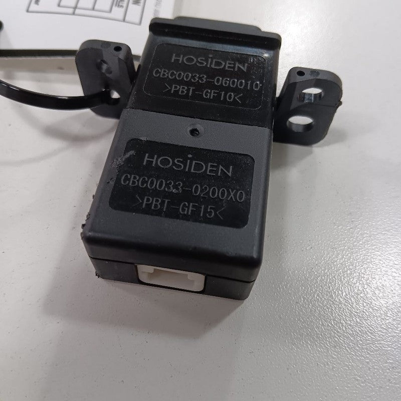 Nissan Sentra USB Plug In Hub Port  2023 2022 2021 2020
