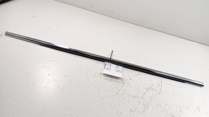 Buick Lacrosse Door Glass Window Weather Strip Trim Front Right Passen