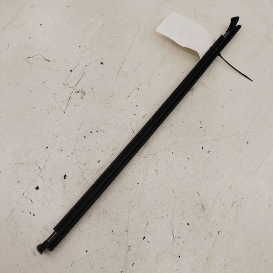 Honda CR-V Left Rear Weather Strip Interior  2017 2018 2019