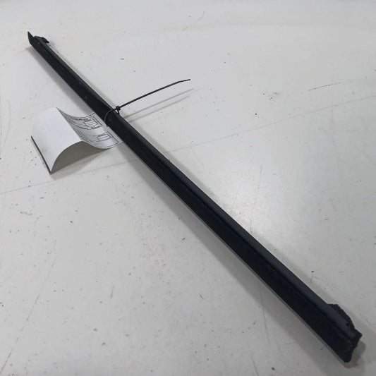 Ford Fiesta Right Front Weather Strip Interior  2016 2017 2018 2019